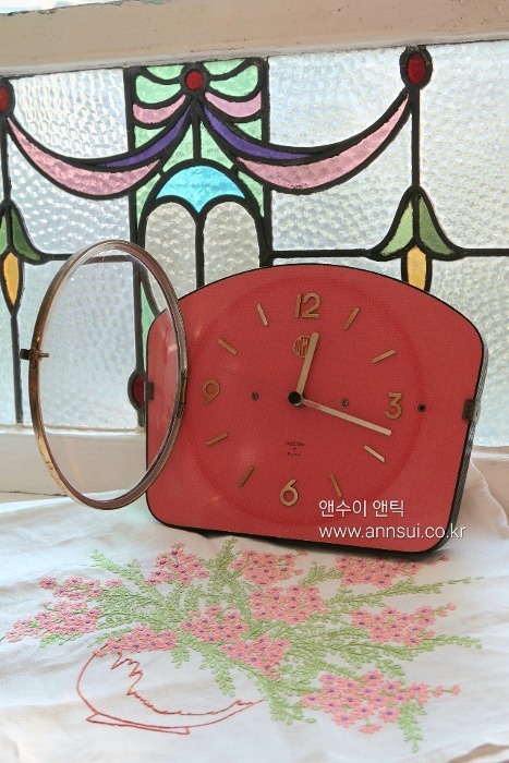 특별한 체리 핑크.. 호마이카 프랑스 빈티지 시계