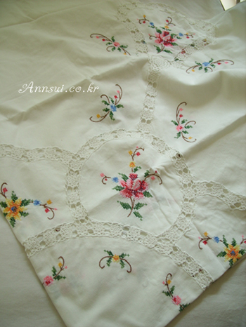 cotton lacecross stitch tablecloth