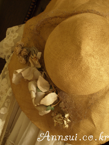 antique french ladyflower hat