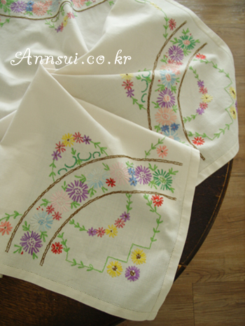 flower linen tablecloth